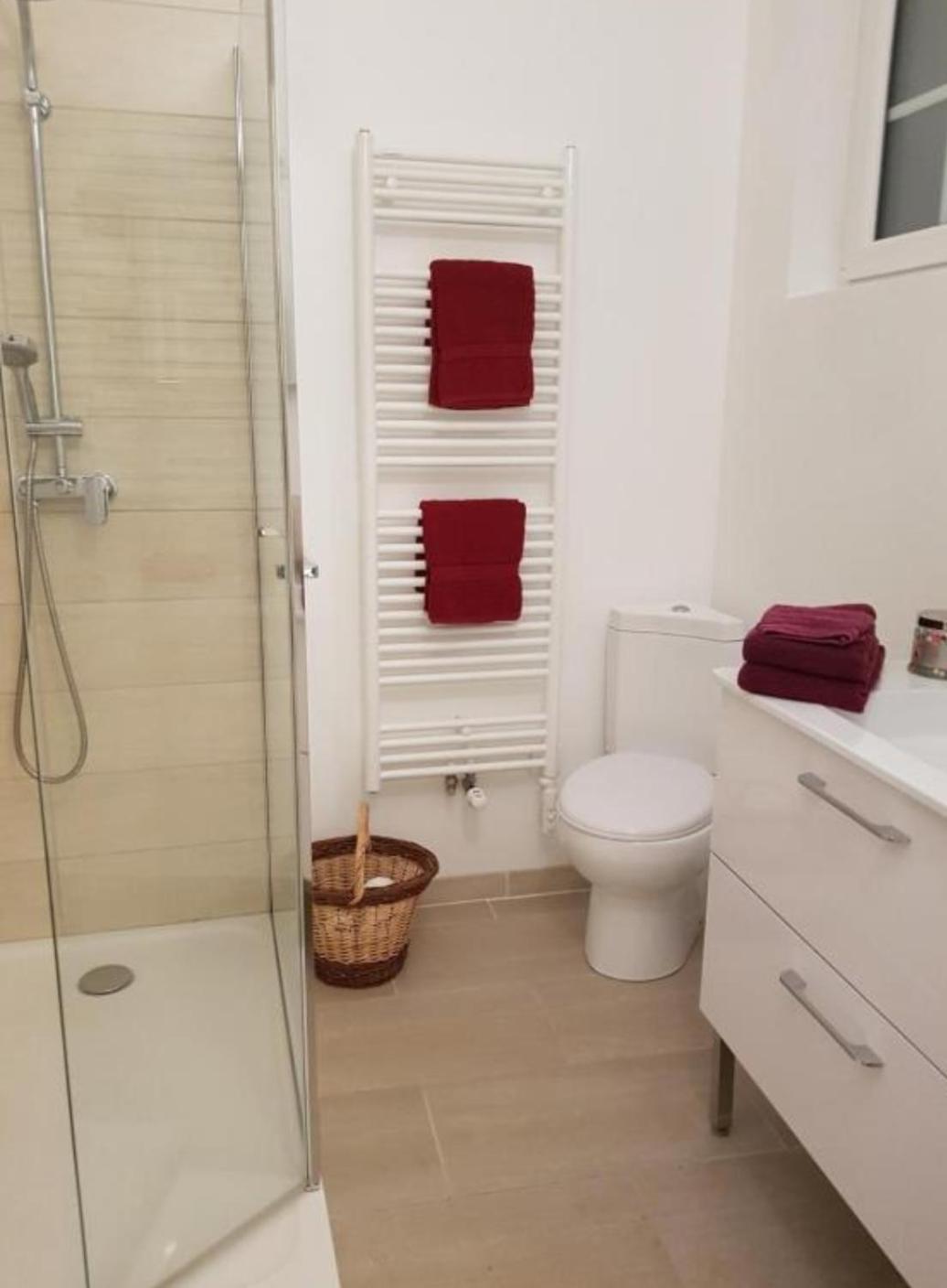 La Longere Des Glycines Bed & Breakfast Egligny Екстериор снимка